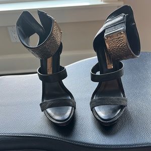 BCBG MAXAZARIA HIGH HEAL